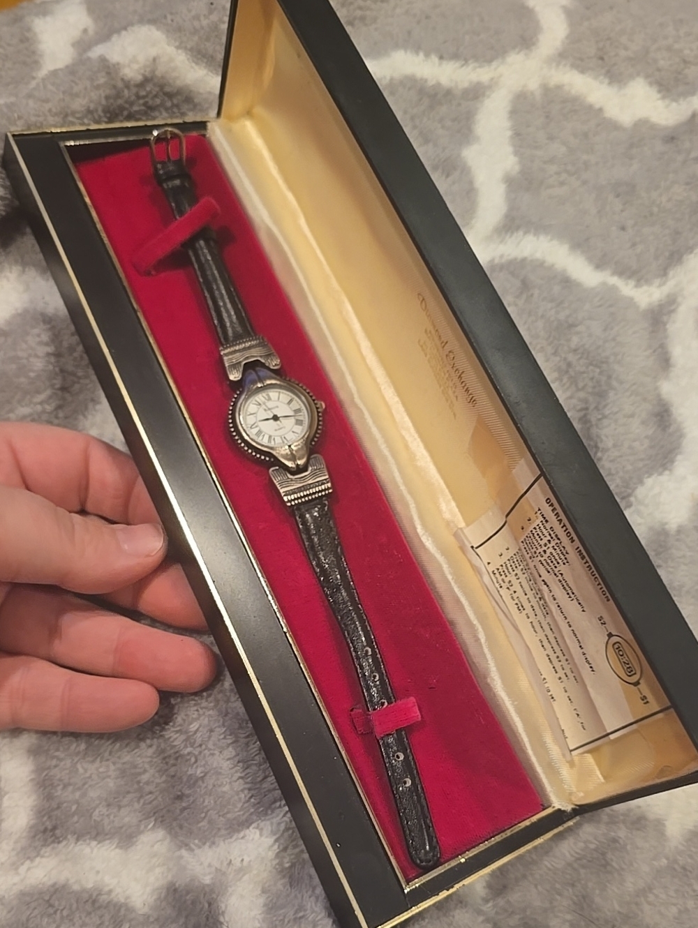 ❤️5/$25 Vintage 80s 90s Rumours Watch